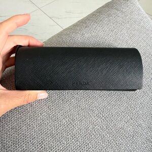 ☀️🌴NWOT Prada Hard Sunglasses Case